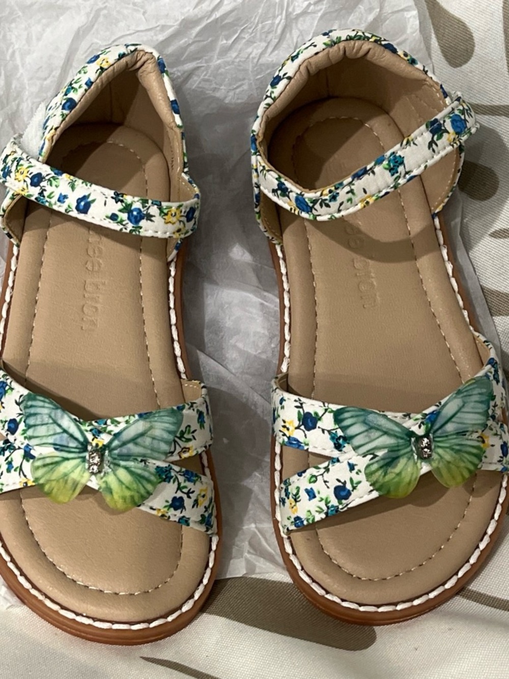 Girls White Floral Sandals with Green Butterfly Accent
